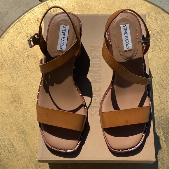Steve Madden Brown Strappy Sandals - Picture 1 of 6